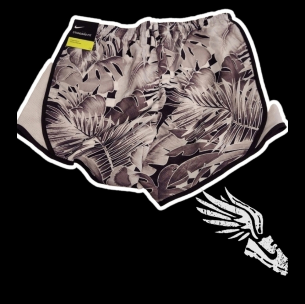 Nike Youth Girls large Dri-FIT Tempo Shorts Floral NWT 102025